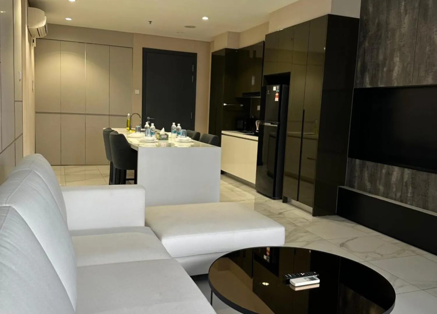 아파트 Astra Klcc Suites By Rt 쿠알라룸푸르