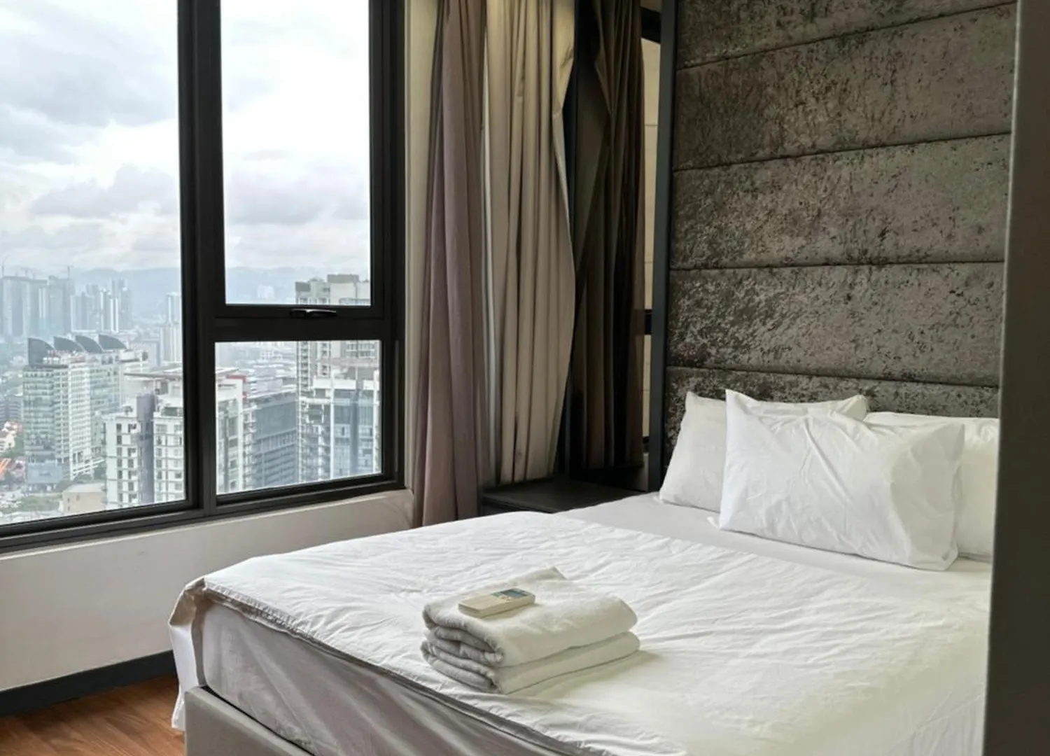 Astra Klcc Suites By Rt 쿠알라룸푸르